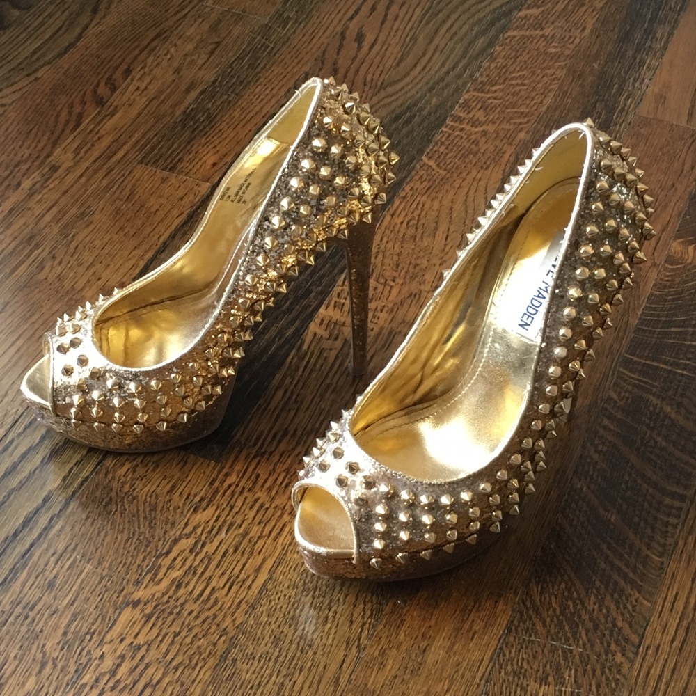 Steve Madden Awwesome Platform